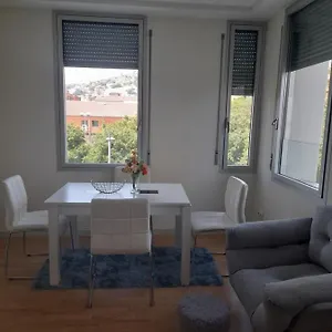  Apartamento Precioso Apartamento De Alquiler En Santa Coloma. Barcelona España
